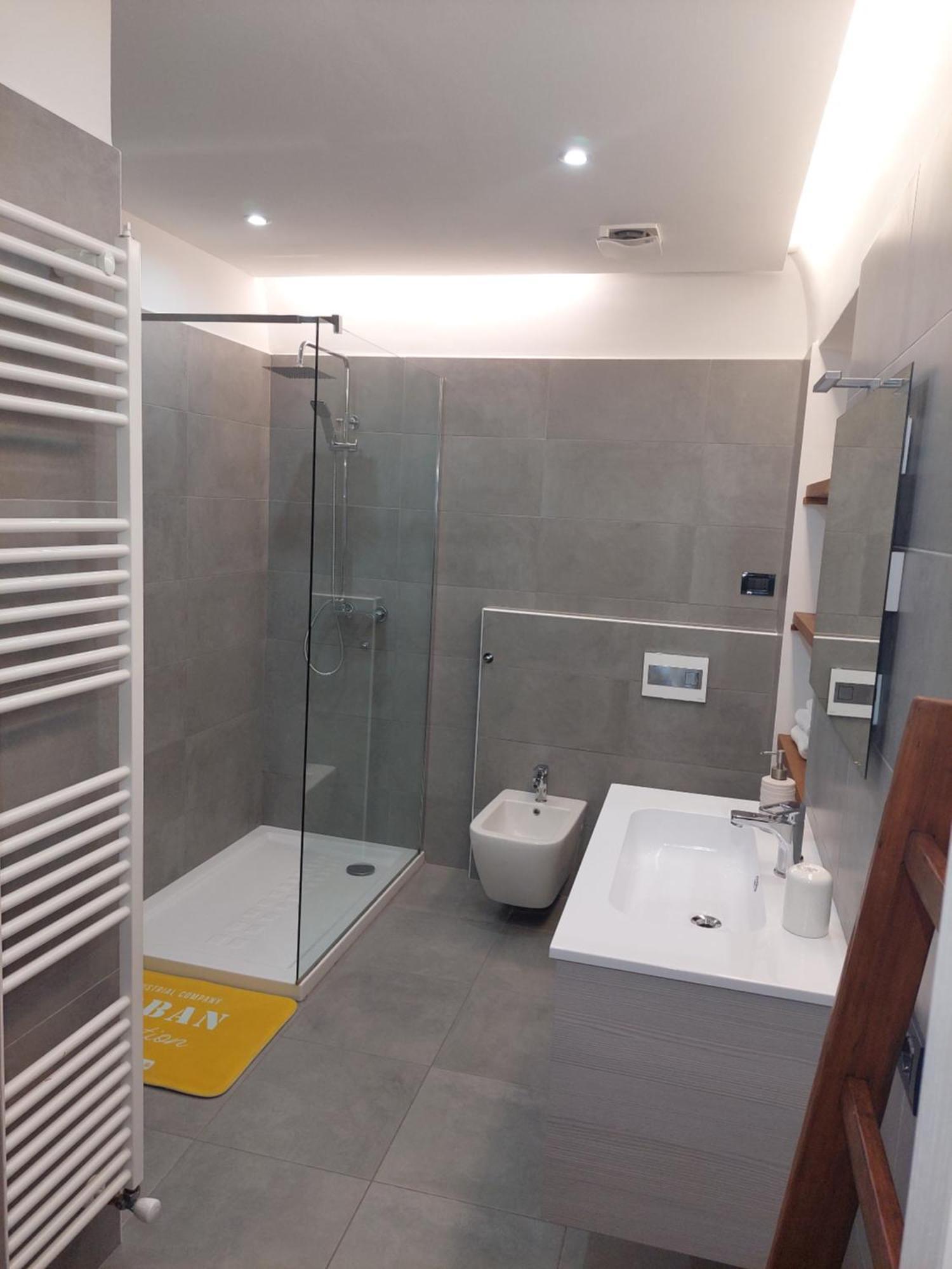 Novi Outlet Apartment Novi Ligure Eksteriør billede