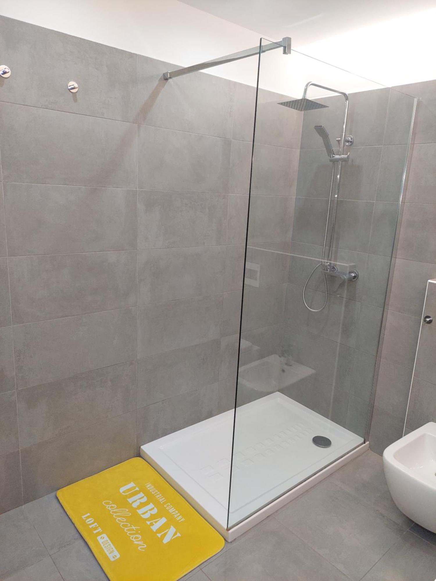 Novi Outlet Apartment Novi Ligure Eksteriør billede