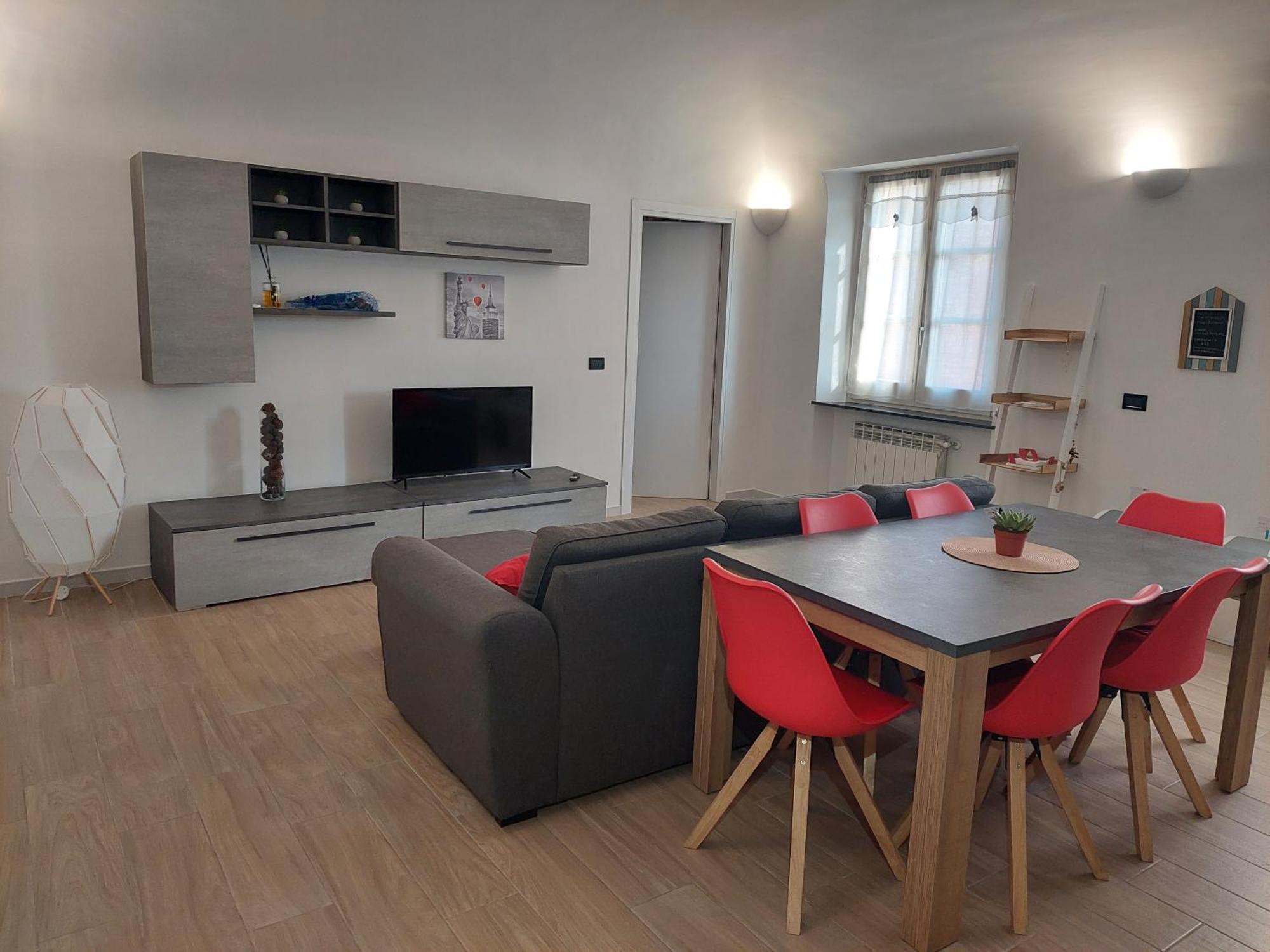 Novi Outlet Apartment Novi Ligure Eksteriør billede